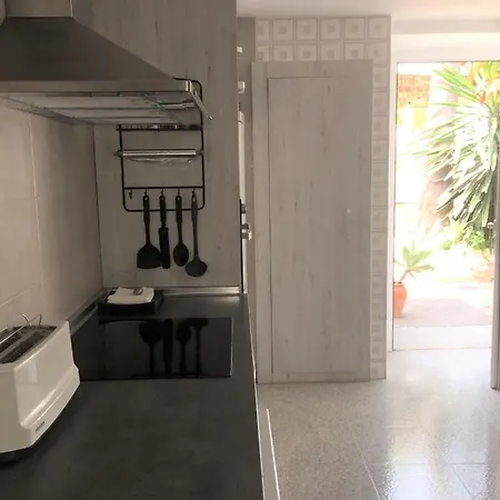 Casa Familiar En Primera Linea De Playa Con Piscina Дом отдыха Пусоль