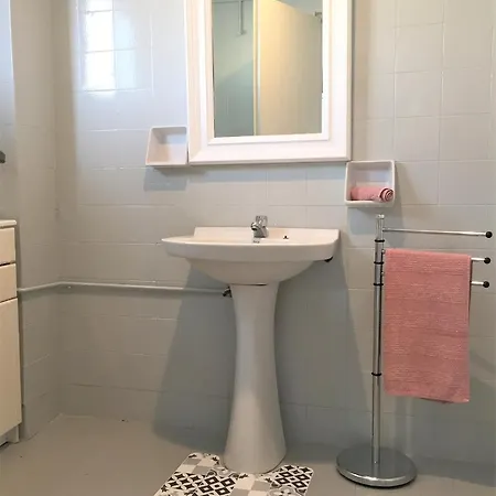 Casa Familiar En Primera Linea De Playa Con Piscina Hébergement de vacances Puzol